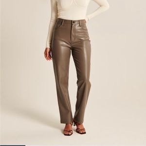 Abercrombie Curve love vegan leather 90s straight pant